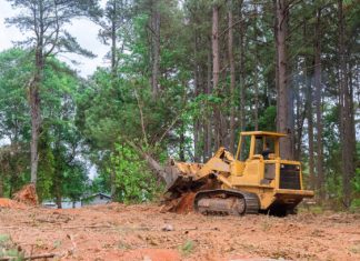 Preparing for Construction Success: The Value of Professional Land Clearing and Grading in Gun Barrel City Gun Barrel City land clearing and grading